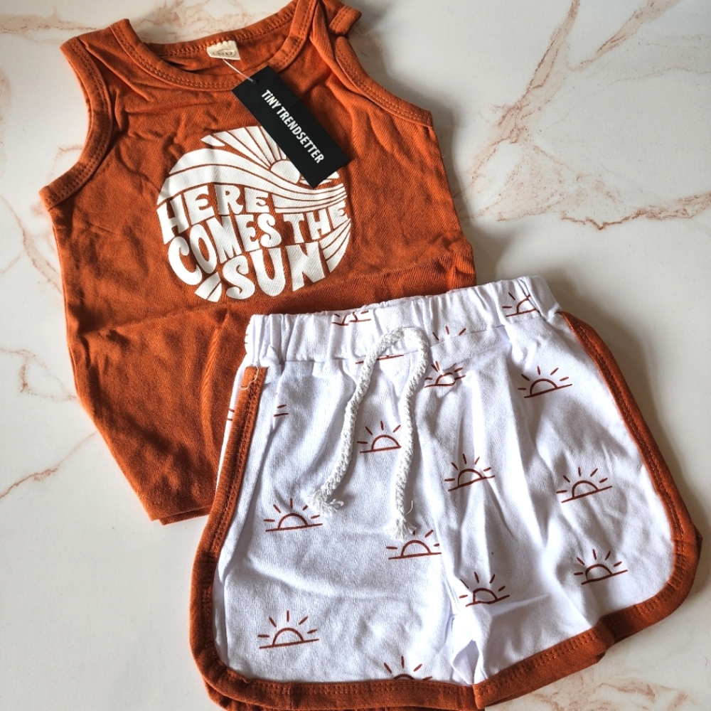 Tiny Trendsetter Here Come the Sun Matched Set